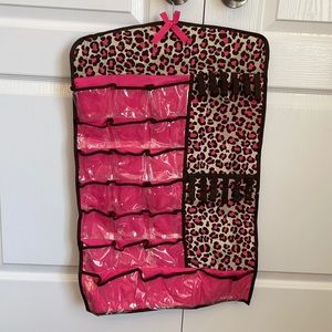 Jewelry Organizer in pink and cheetah